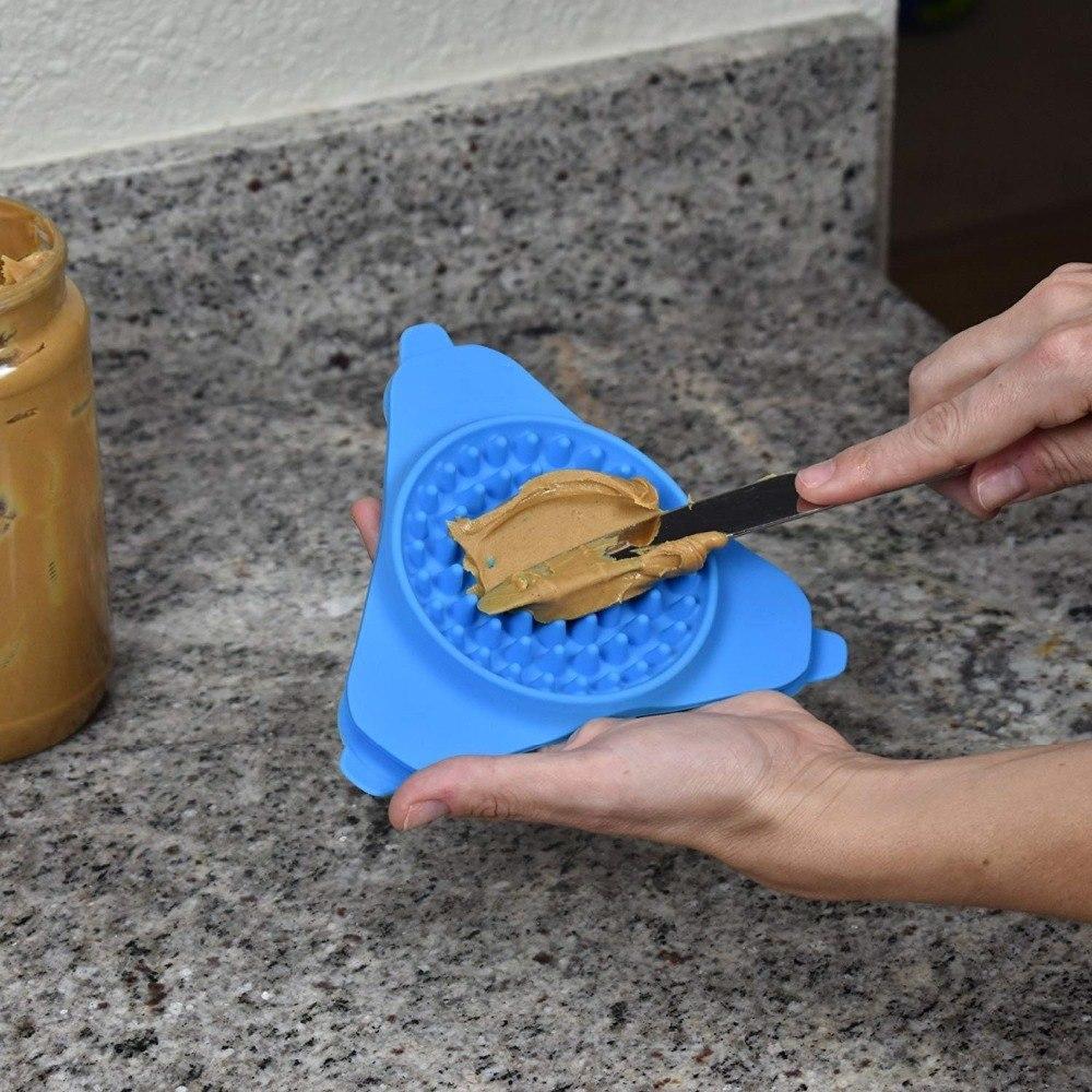 Pet Bath Treater - Suction Silicone Bowl-DogsTailCircle